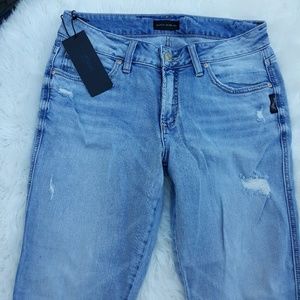 Silver Jean's distressed crop skinny's
